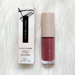Fenty Beauty Gloss Bomb Universal Lip Luminizer Mini “Riri”